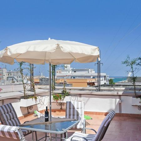 La Bella Vista Bari Sea View Terrace Flat Apartman Kültér fotó