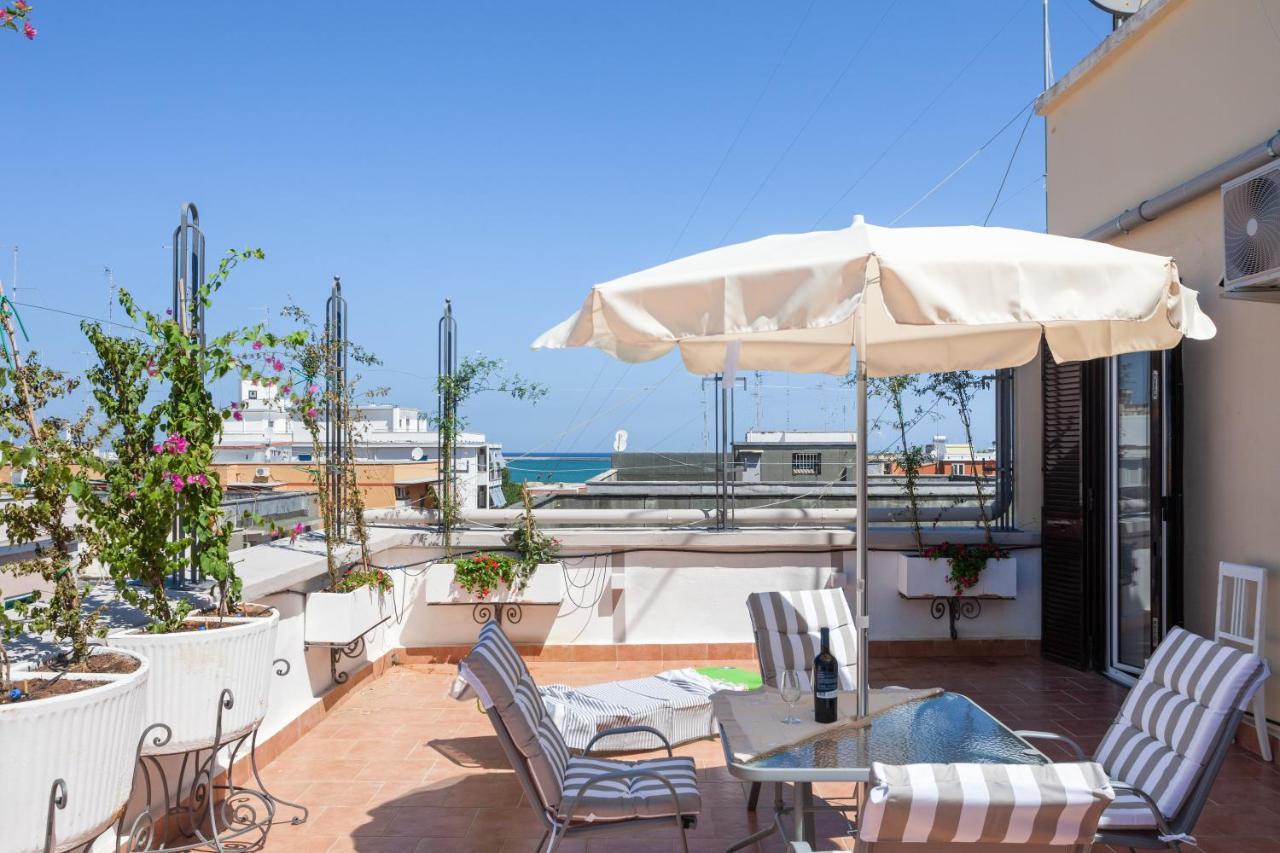 La Bella Vista Bari Sea View Terrace Flat Apartman Kültér fotó