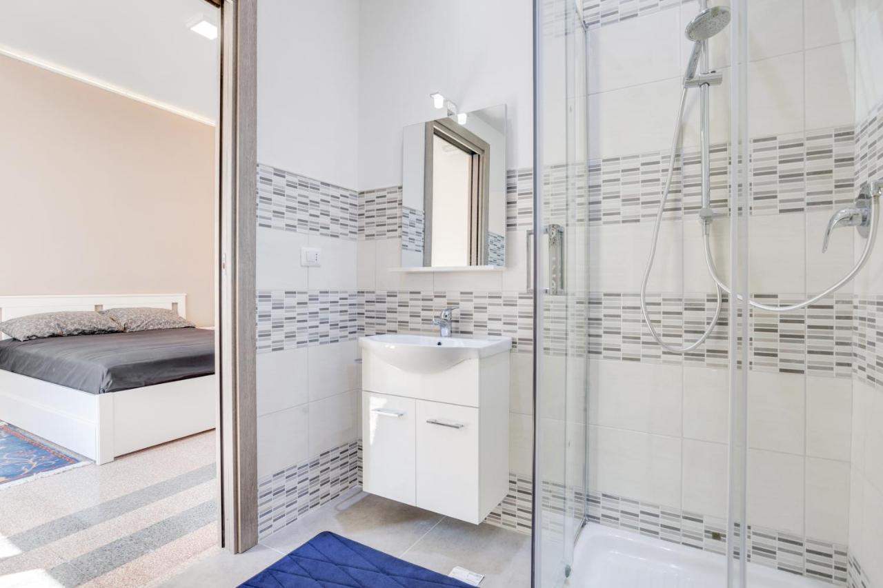 La Bella Vista Bari Sea View Terrace Flat Apartman Kültér fotó